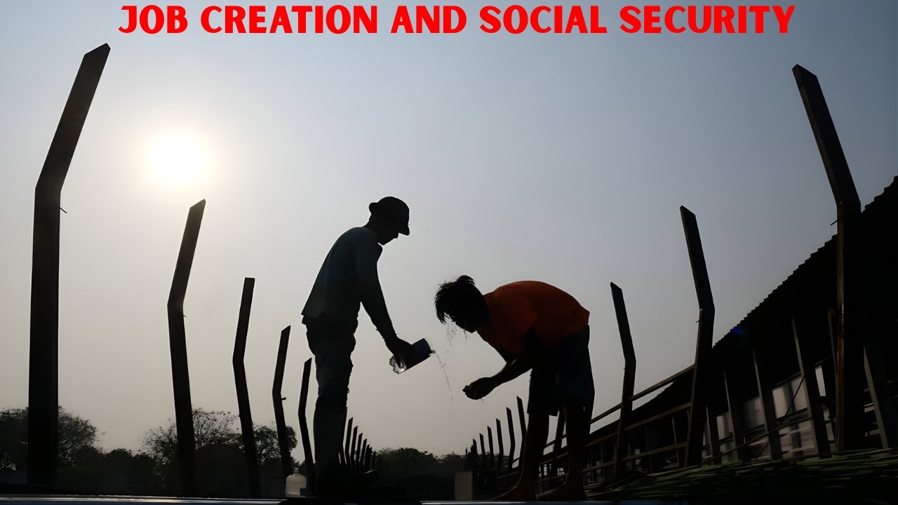 Job Creation and Social Security to Rise with Labour Reforms, According to India Inc